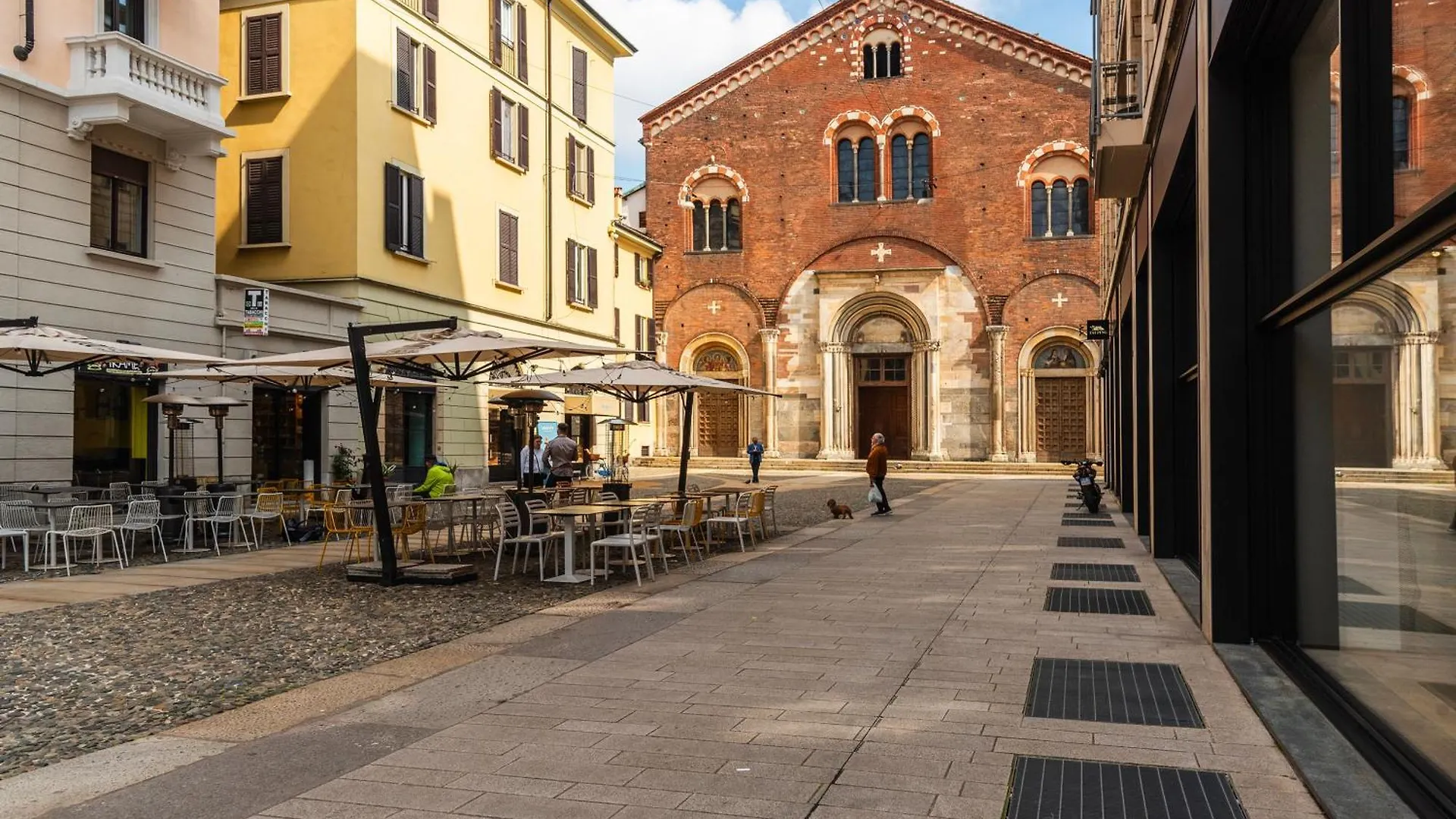 Youhosty - Anfiteatro 12 Milán Apartmán